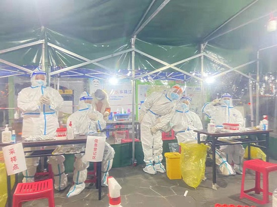 【成都癲癇病醫(yī)院動(dòng)態(tài)】同心抗疫，火速出擊——成都神康癲癇醫(yī)院支援全民核酸檢測