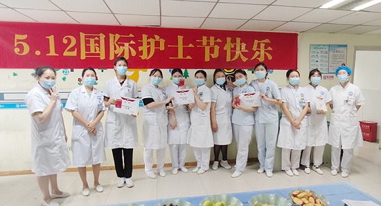 [成都癲癇病醫(yī)院]同場競技展風(fēng)采！護(hù)士節(jié)，我院成功舉辦心肺復(fù)蘇技能大賽