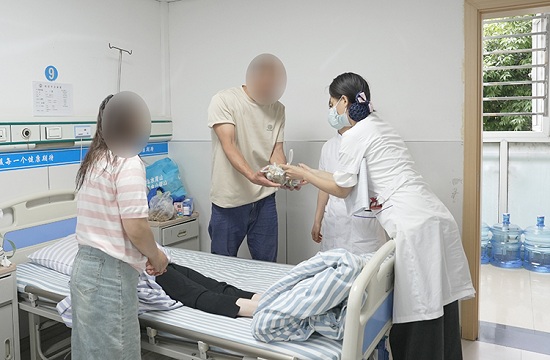 粽葉飄香處，皆是醫(yī)患情|成都神康癲癇醫(yī)院端午愛心紀(jì)實