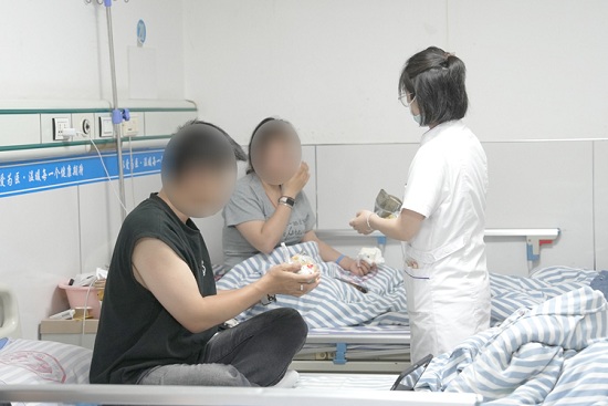 粽葉飄香處，皆是醫(yī)患情|成都神康癲癇醫(yī)院端午愛心紀(jì)實