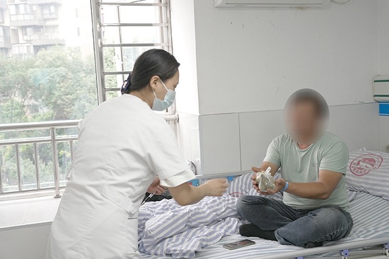 粽葉飄香處，皆是醫(yī)患情|成都神康癲癇醫(yī)院端午愛心紀(jì)實